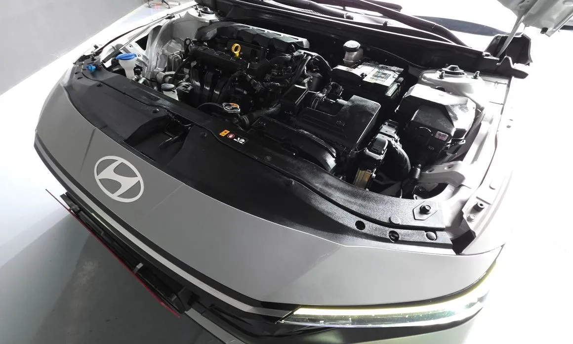 Hyundai AVANTE — фото 9