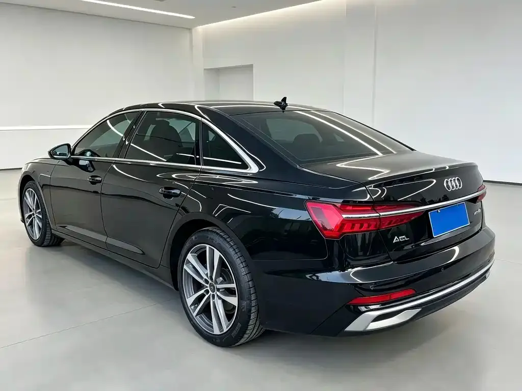 Audi A6L — фото 3