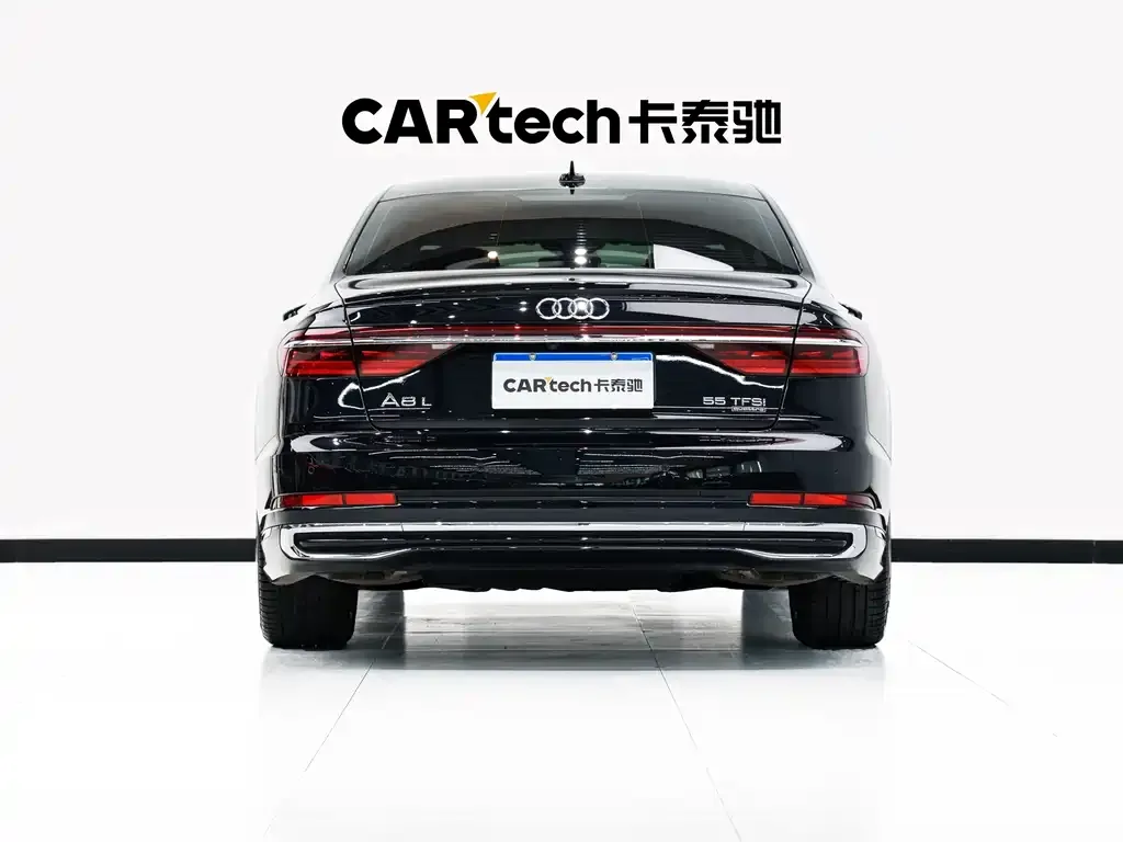 Audi A8 — фото 5