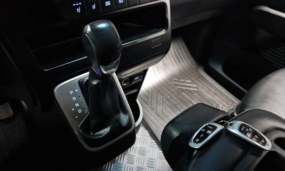 Hyundai Staria — фото 4