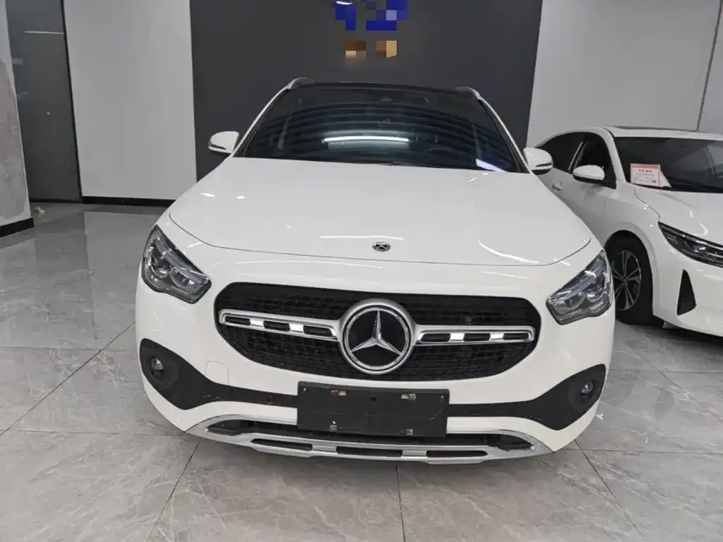 Mercedes-Benz GLA — фото 9