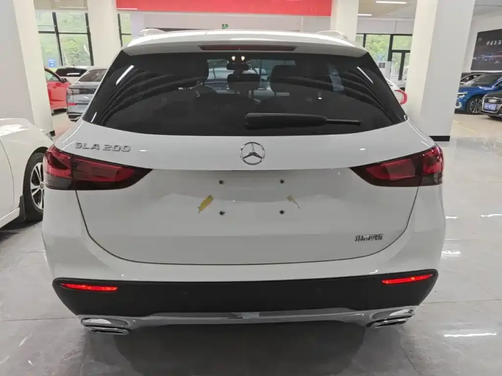 Mercedes-Benz GLA — фото 3