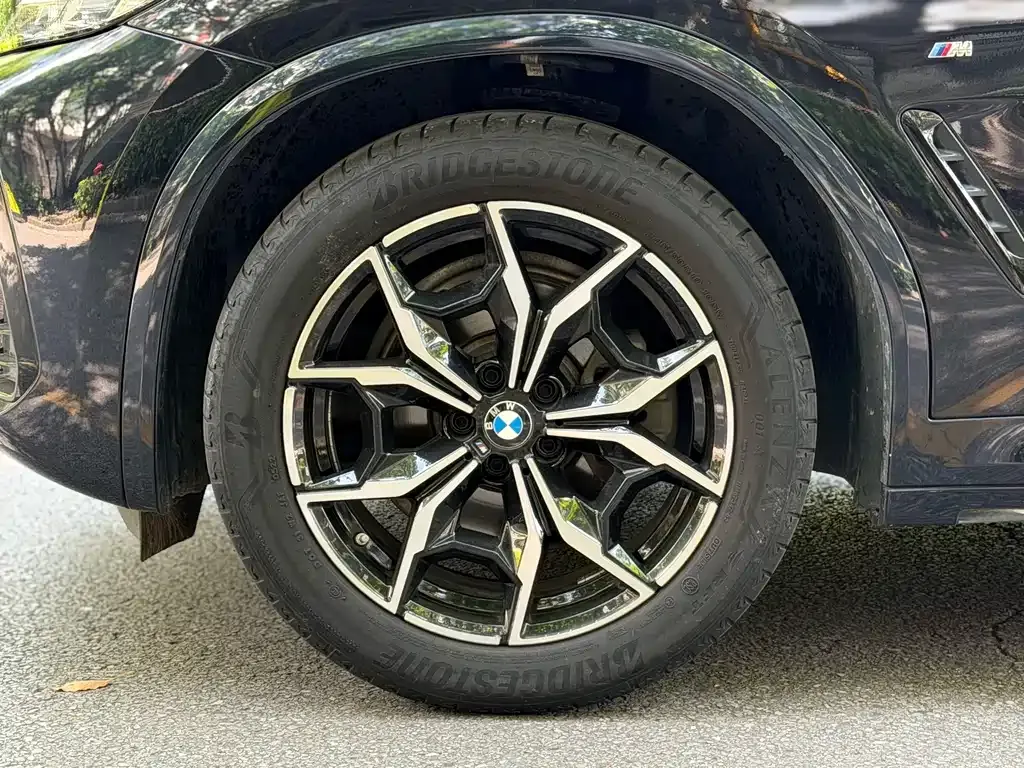 BMW X3 — фото 10