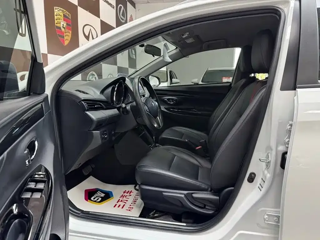 Toyota Yaris L 2023 из CN, фото 6
