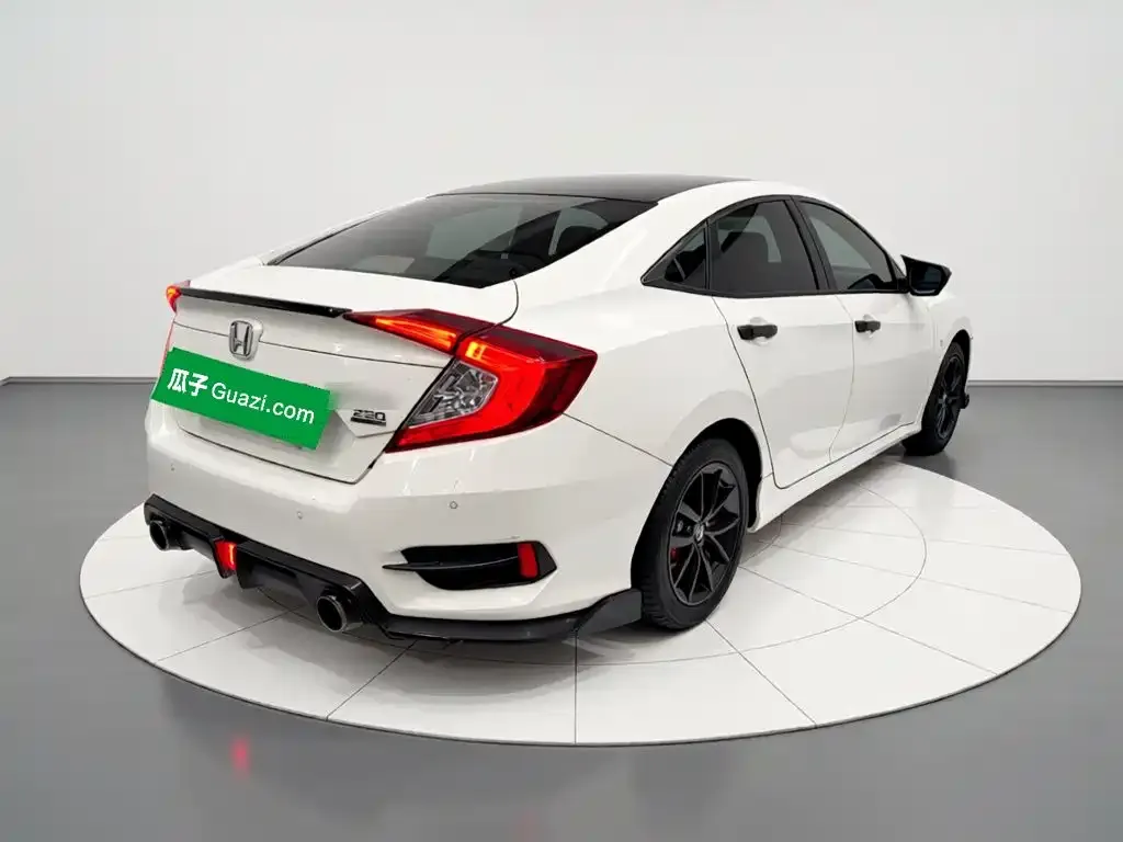 Honda Civic — фото 2