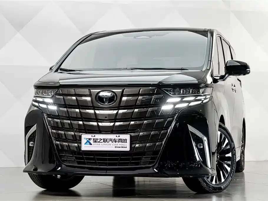 Toyota Alphard — фото 6