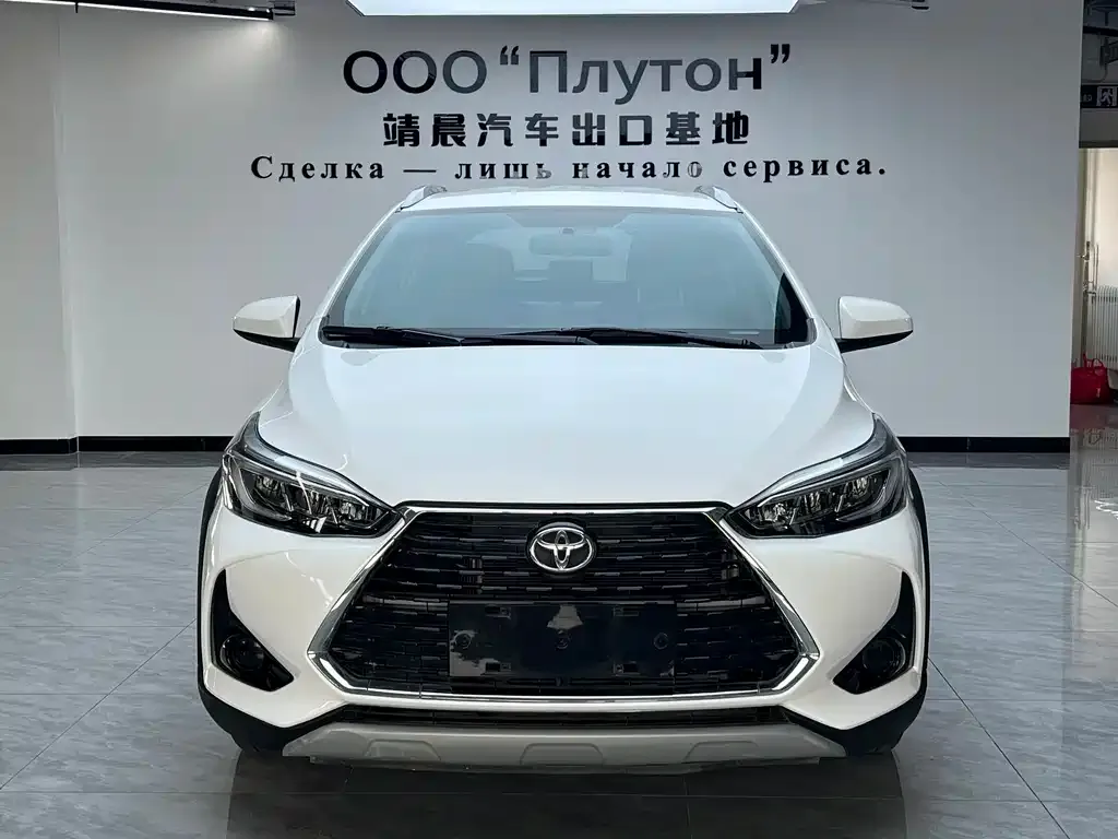 Toyota Yaris L