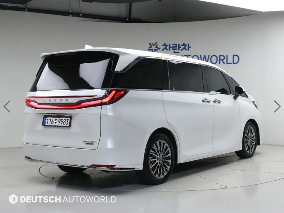 Lexus LM 2025 из KR, фото 3