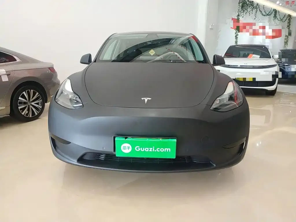 Tesla Model Y — фото 5