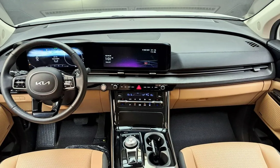 Kia Carnival 2023 из KR, фото 9