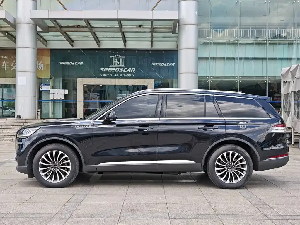 Lincoln Aviator — фото 3