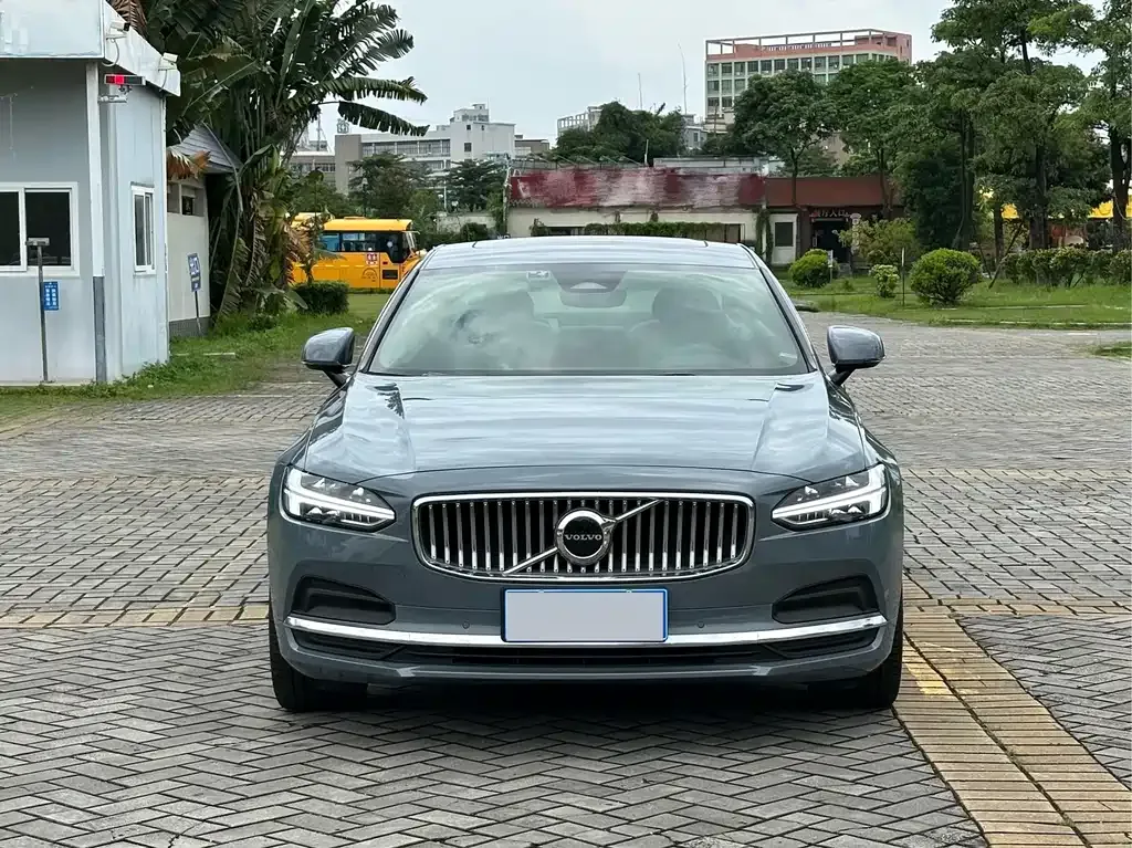 Volvo S90 — фото 9