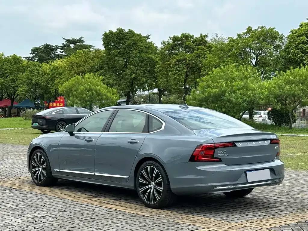 Volvo S90 — фото 6
