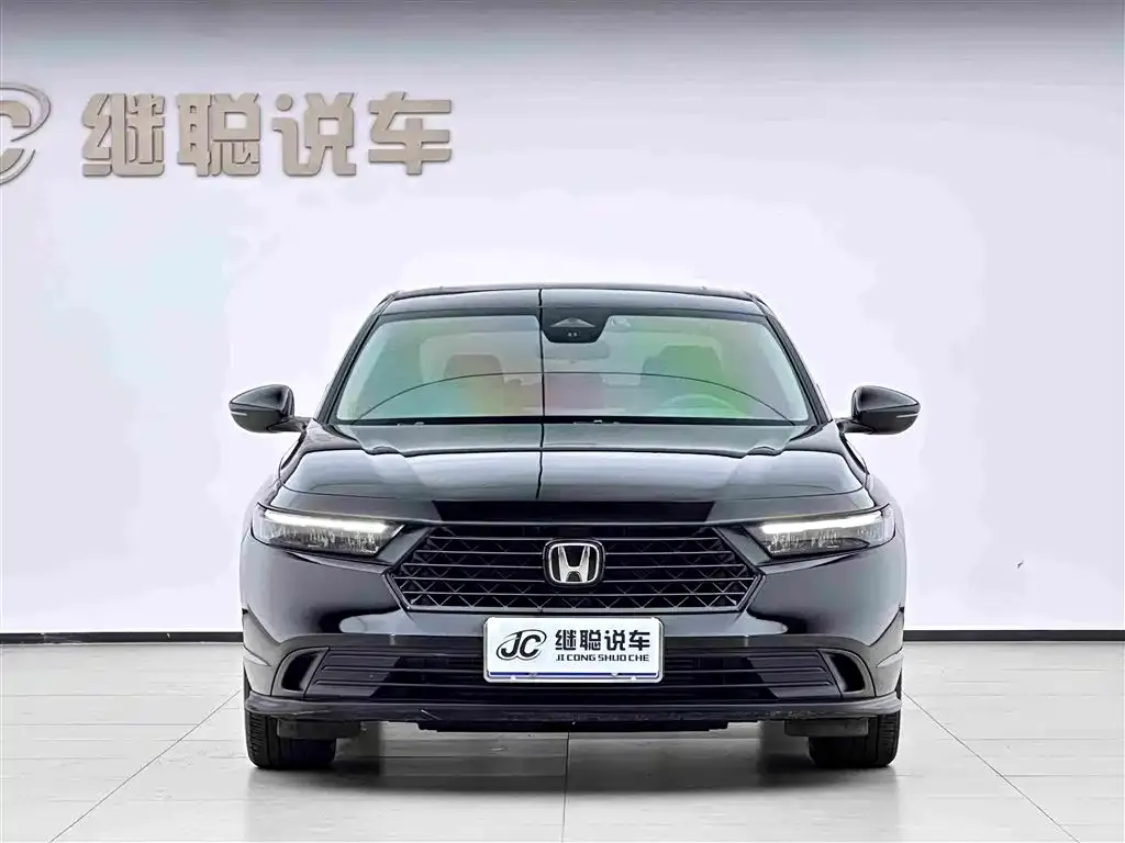 Honda Accord 2024 из CN, фото 3