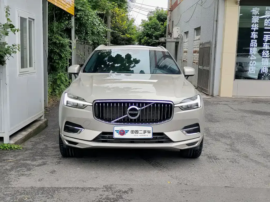 Volvo XC60 2021 из CN, фото 7