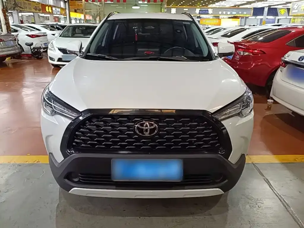 Toyota Corolla Cross — фото 3