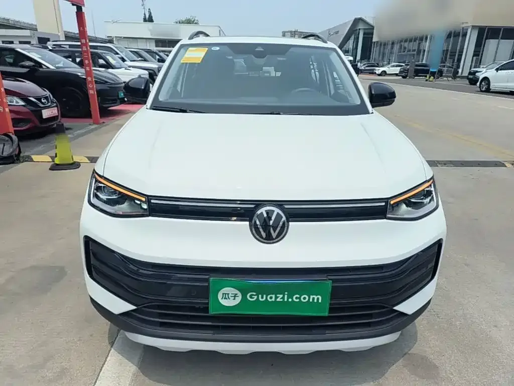 Volkswagen Tharu — фото 10