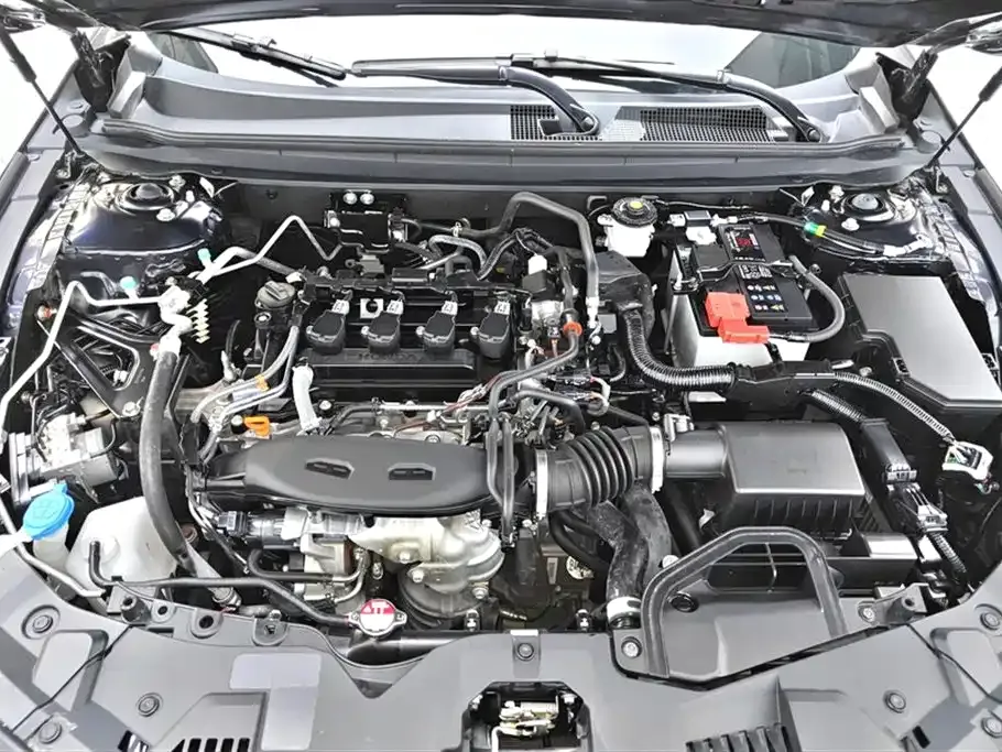 Honda Accord — фото 10