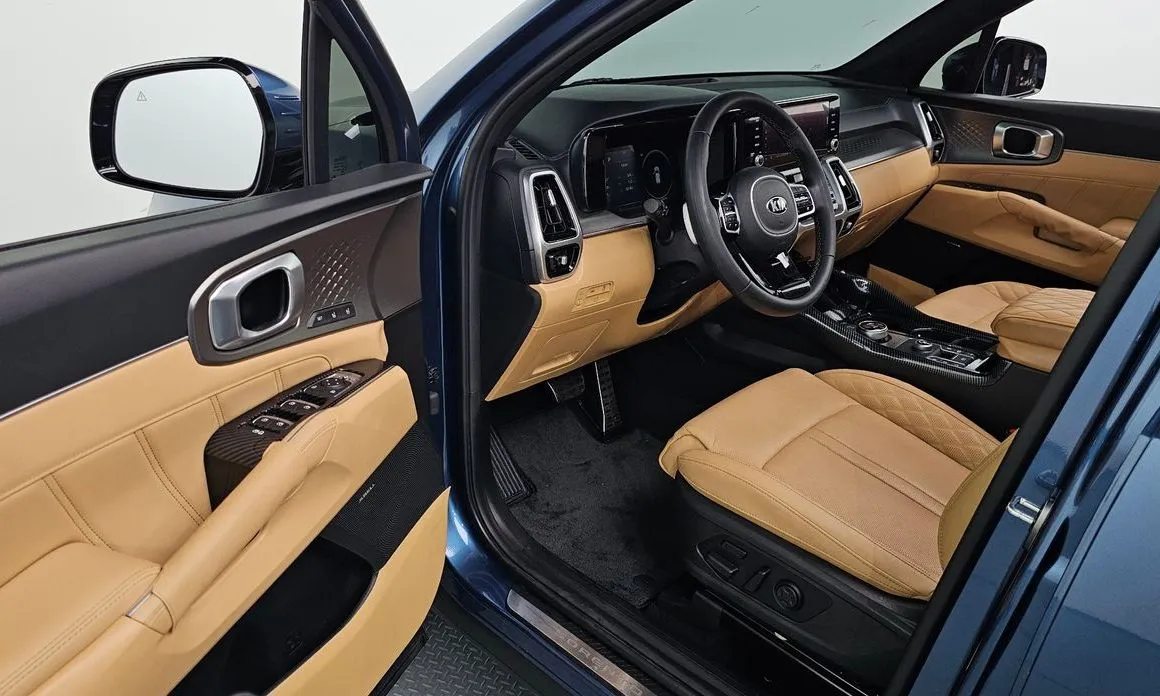 Kia Sorento — фото 10