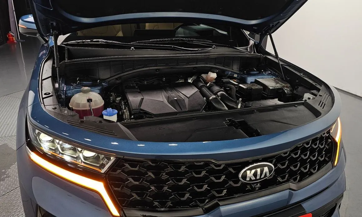 Kia Sorento — фото 7