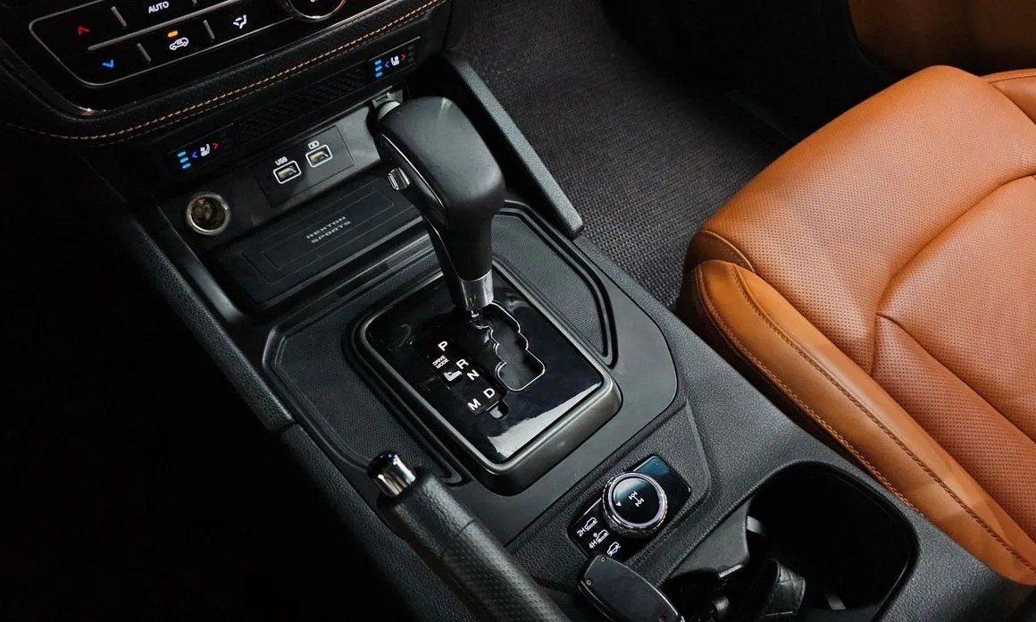 KG Mobility (Ssangyong) Rexton — фото 8