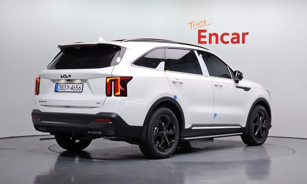Kia Sorento — фото 6