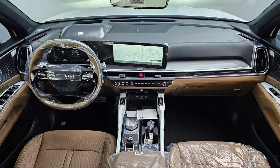 Kia Sorento — фото 9
