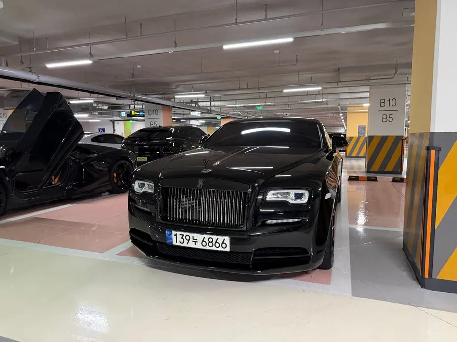 Rolls-Royce Wraith 2021 из KR, фото 7