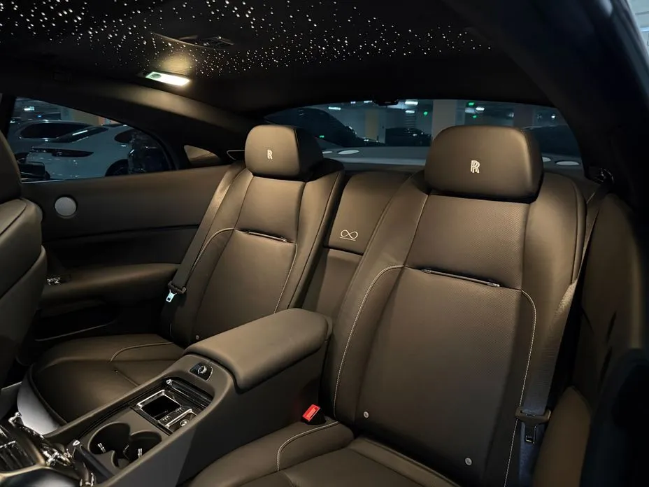 Rolls-Royce Wraith 2021 из KR, фото 6