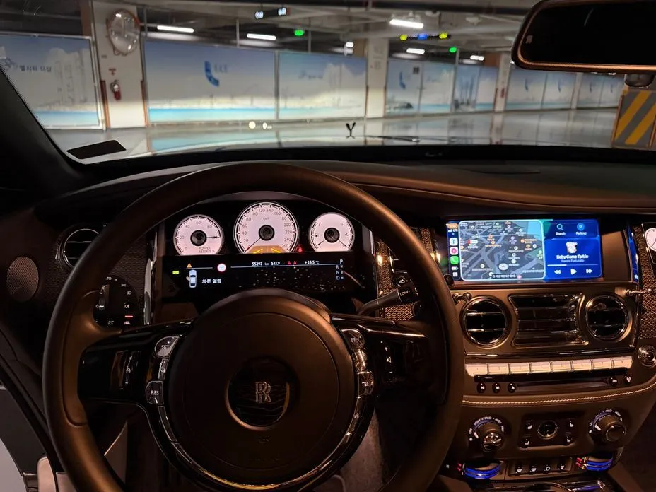 Rolls-Royce Wraith 2021 из KR, фото 4