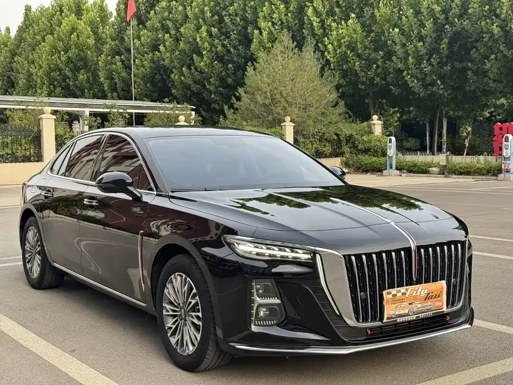 Hongqi H5 — фото 4