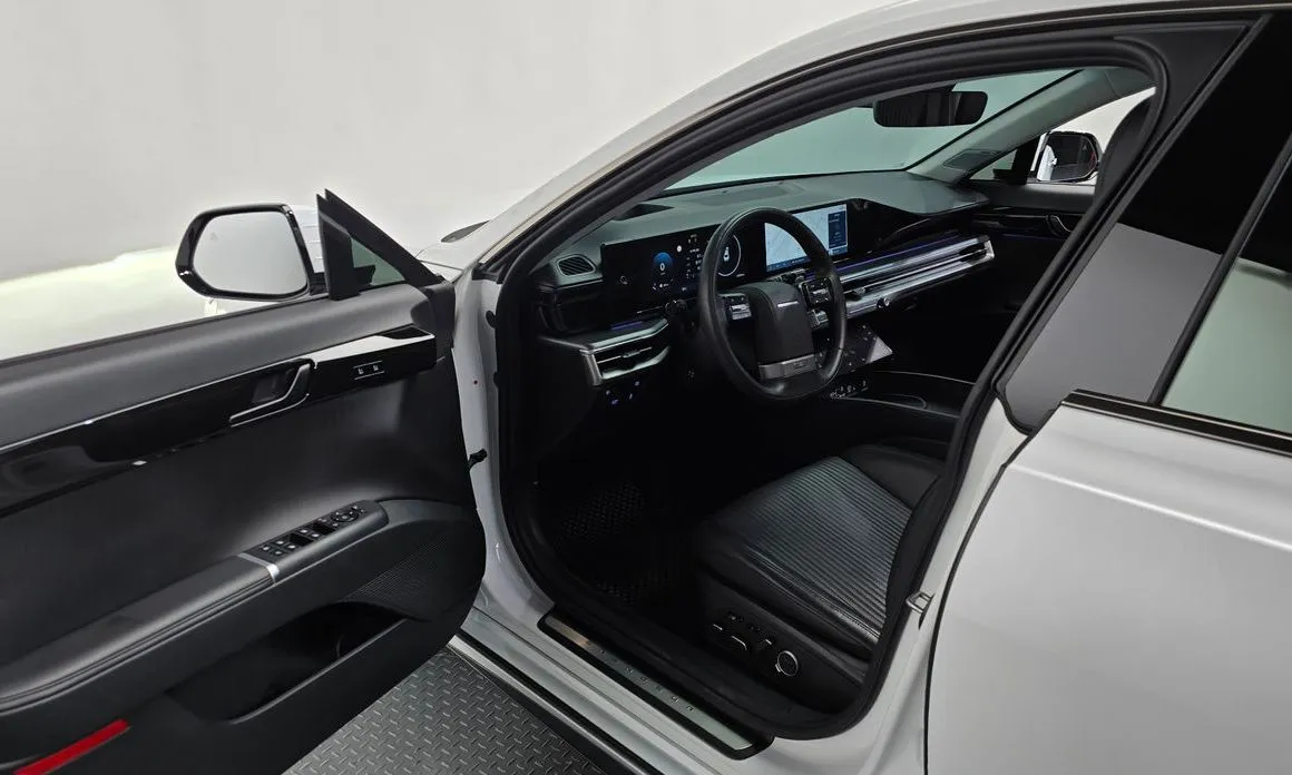 Hyundai Grandeur 2023 из KR, фото 9