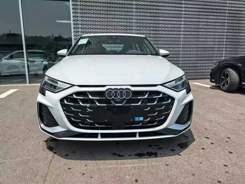 Audi A3 — фото 9
