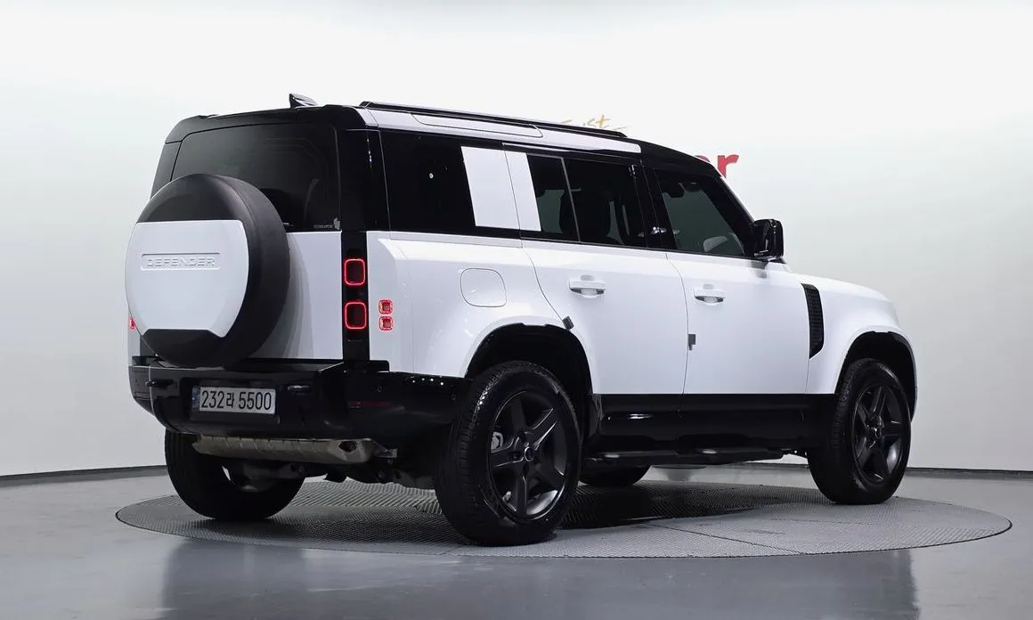 Land Rover Defender — фото 6