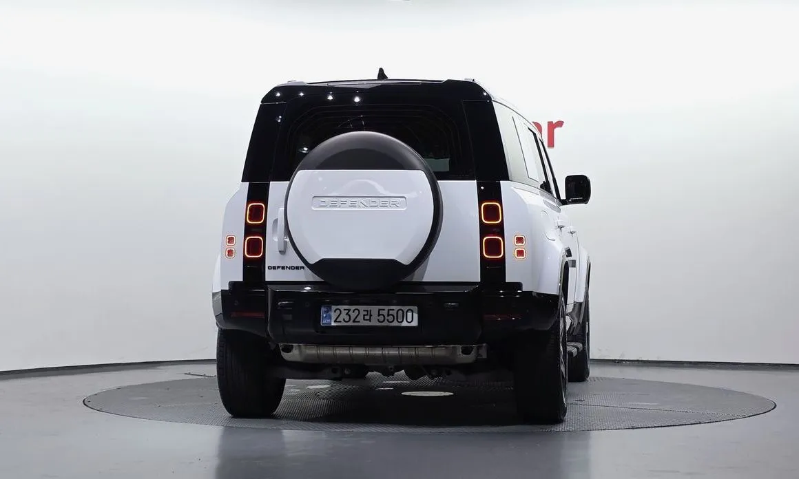 Land Rover Defender — фото 8