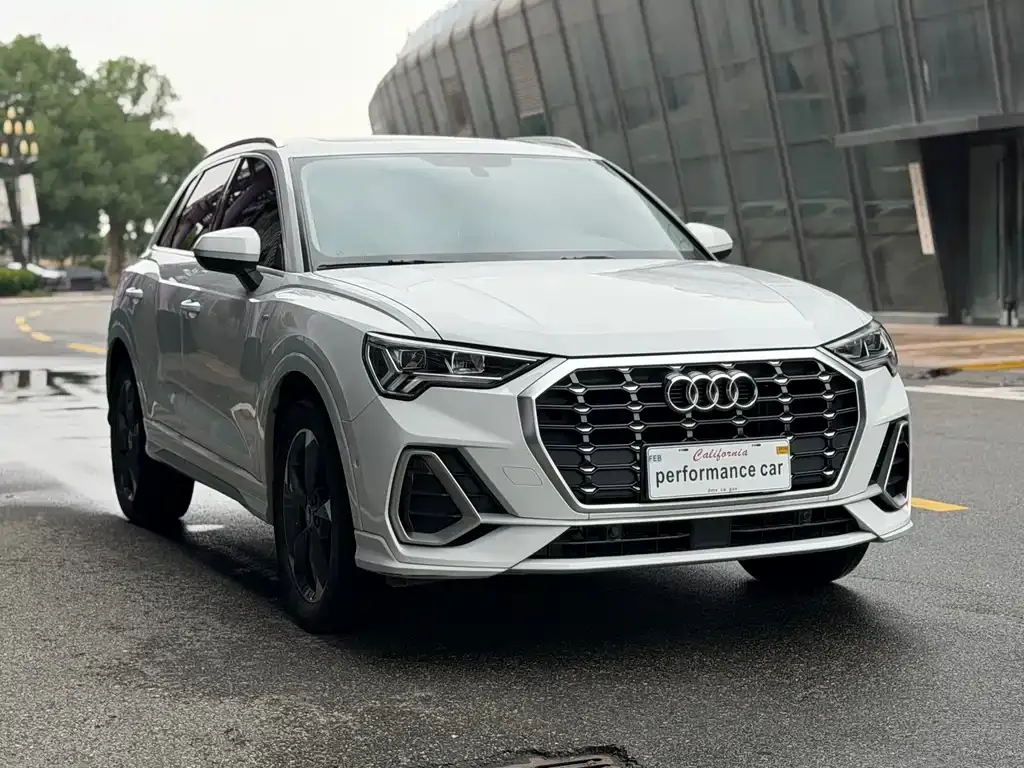 Audi Q3 2021 из CN, фото 9