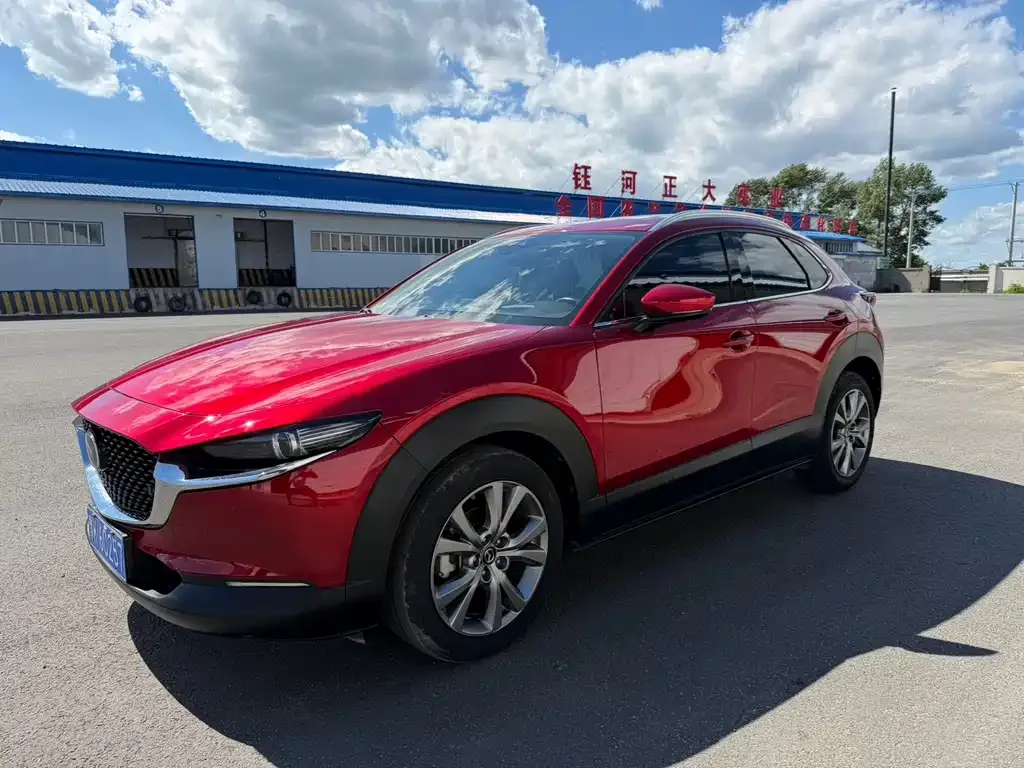 Mazda CX-30 — фото 1