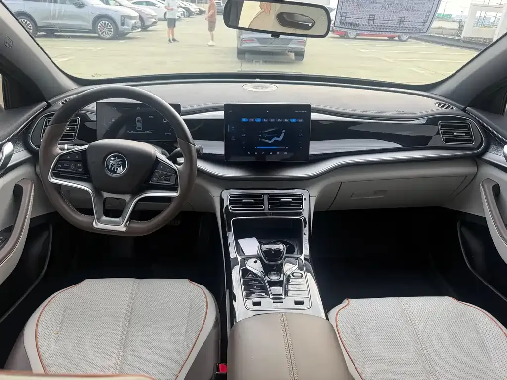 BYD Qin PLUS 2023 из CN, фото 3
