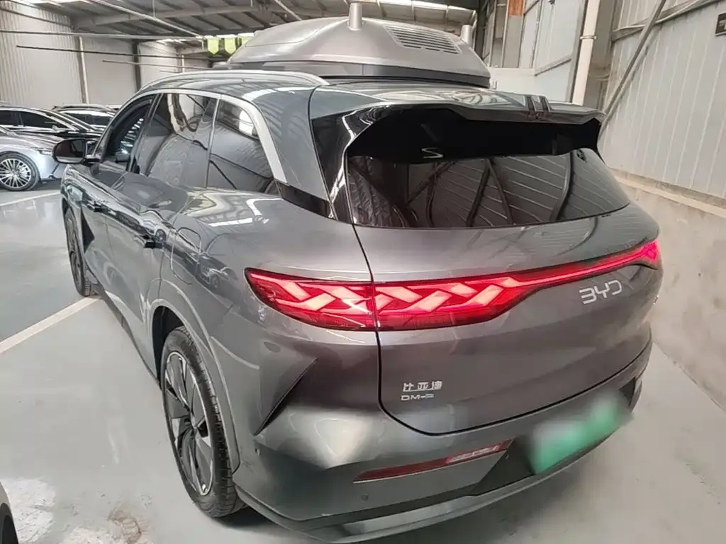 BYD Tang L — фото 3