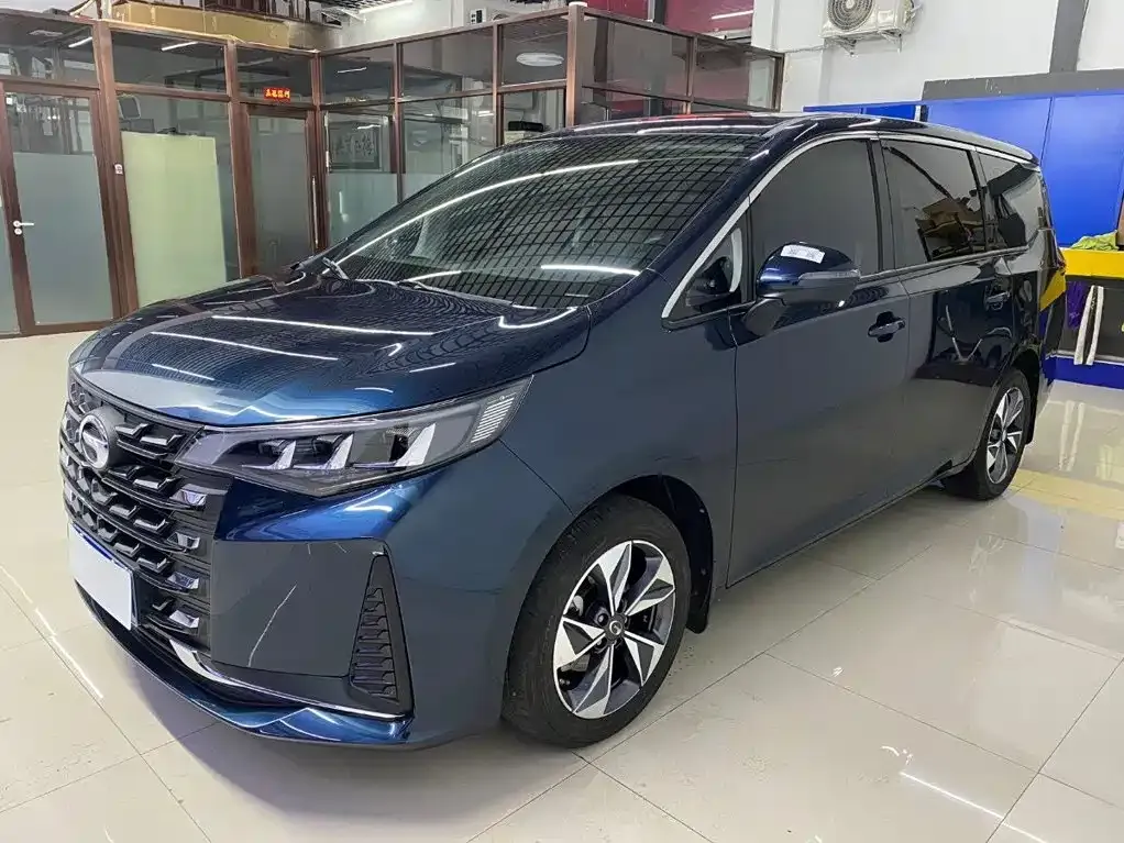 GAC Motor Trumpchi M6 — фото 1