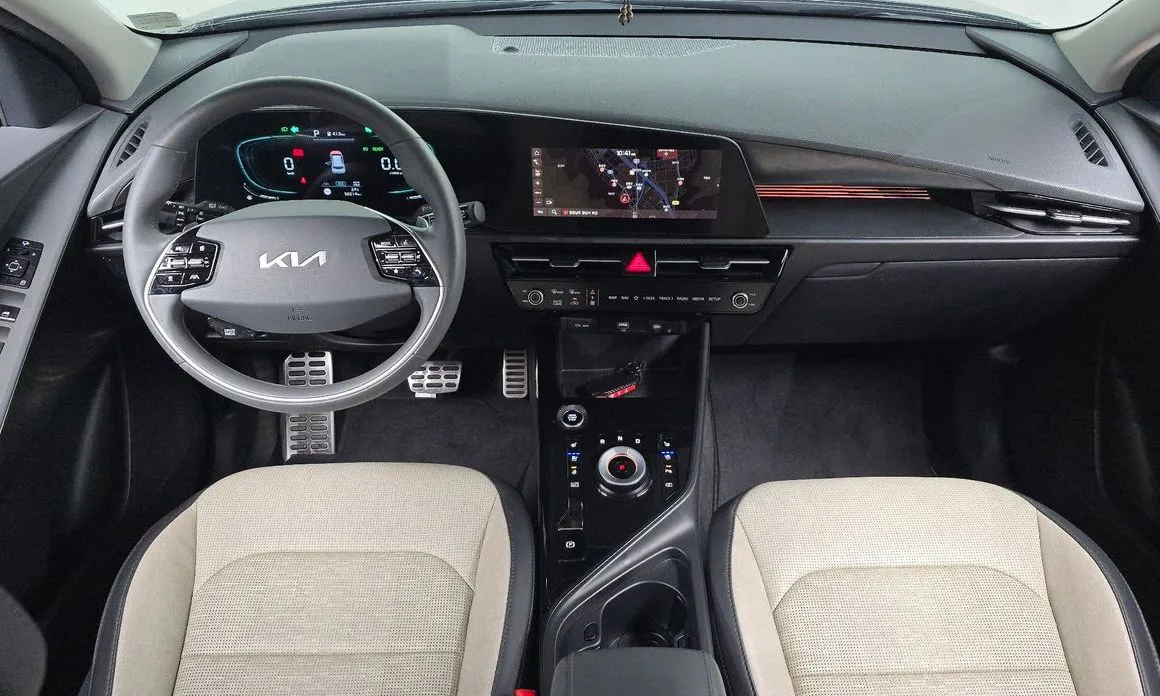 Kia Niro — фото 9