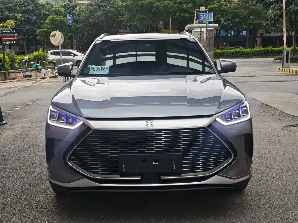 BYD PLUS New Energy — фото 6