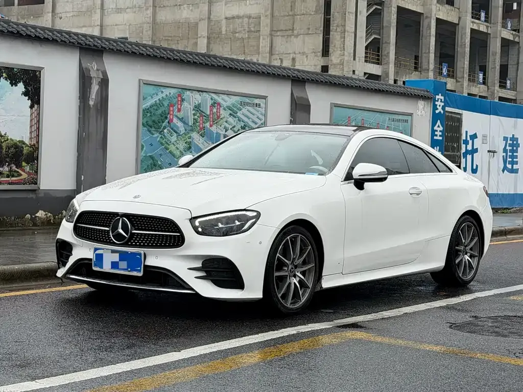 Mercedes-Benz E-Class (Import) — фото 1