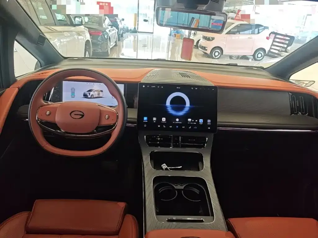 GAC Motor Trumpchi M8 — фото 8