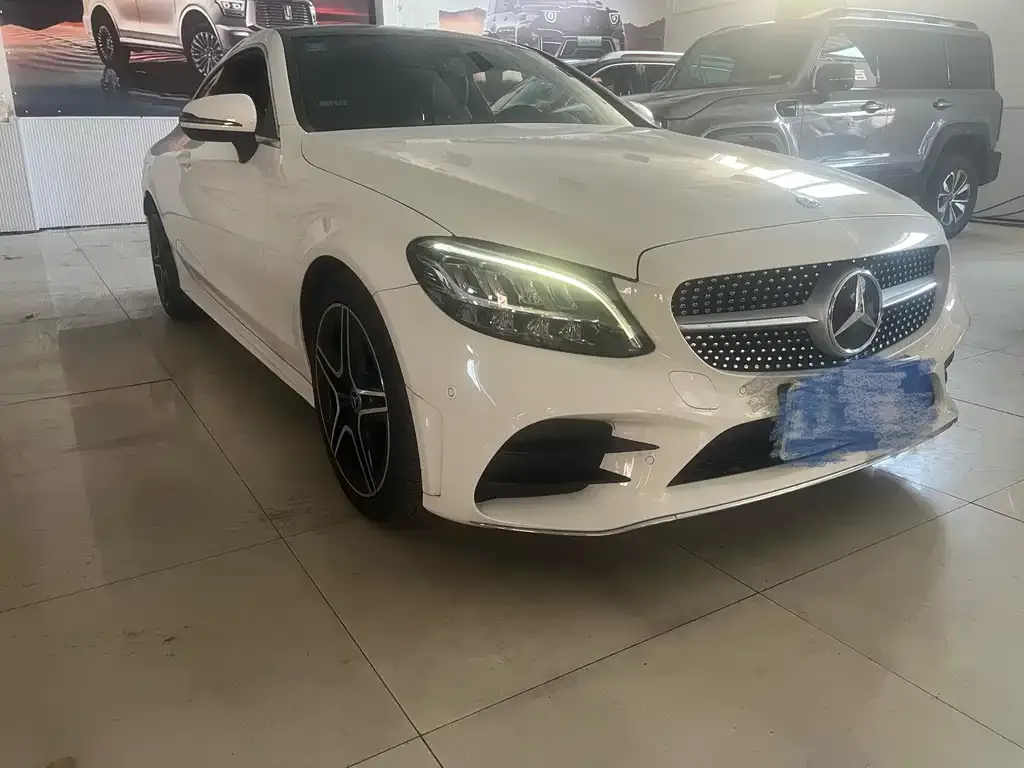 Mercedes-Benz C-Class (Import) — фото 1