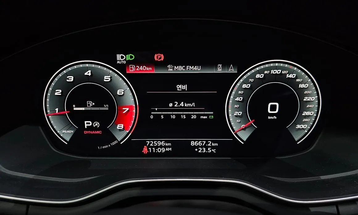 Audi A4 2021 из KR, фото 2