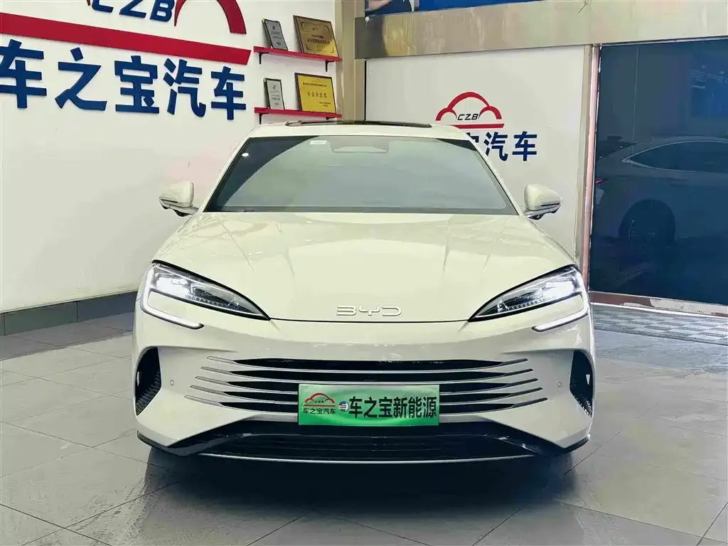 BYD Seal 07 DM-i — фото 5