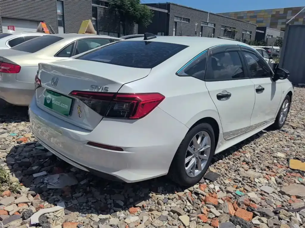 Honda Civic — фото 4