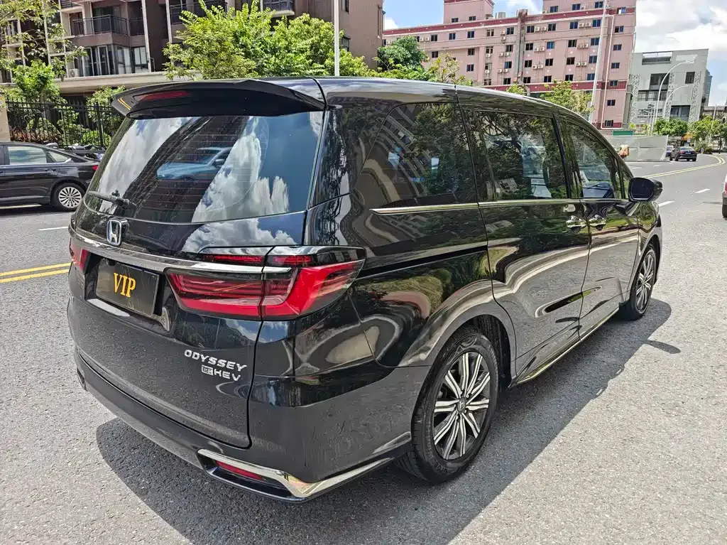 Honda Odyssey 2023 из CN, фото 5