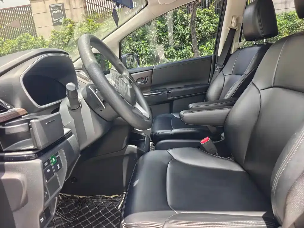 Honda Odyssey 2023 из CN, фото 9